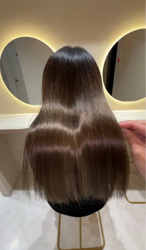 【平日限定】✨カット+白髪お悩み解決ツヤカラー+トリートメント