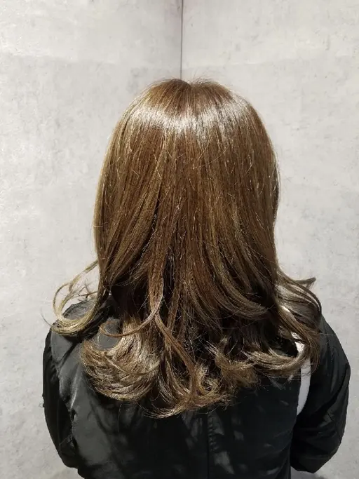 🎉🎉🎉【ブリーチヘアも◎】🎉🎉1日3名様限定!コテ巻き風パーマ撮影モデル募集!火曜日、時間外OKです！
