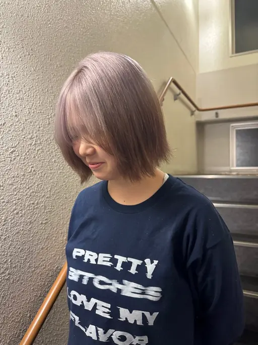 ✨️✨️minimo限定ブリーチリタッチ➕オンカラー✨️/ハイトーン/ブリーチ/ダブルカラー/デザインカラー/寒色/暖色