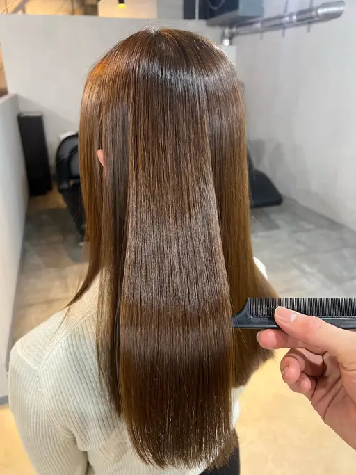 【自分史上最高の美髪に✨】髪質改善酸性ストレート+カット