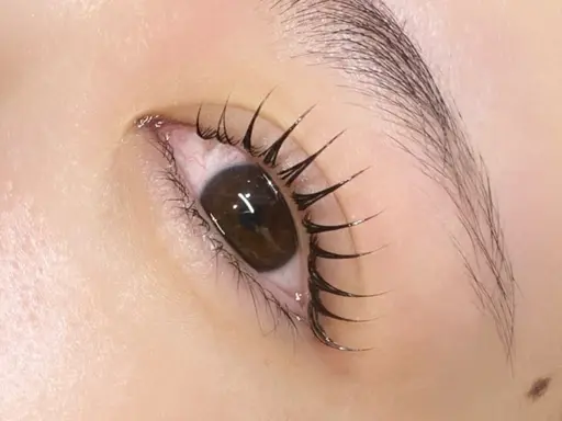 人気𝒩𝑜.❶ラッシュリフト(再来¥5,500)