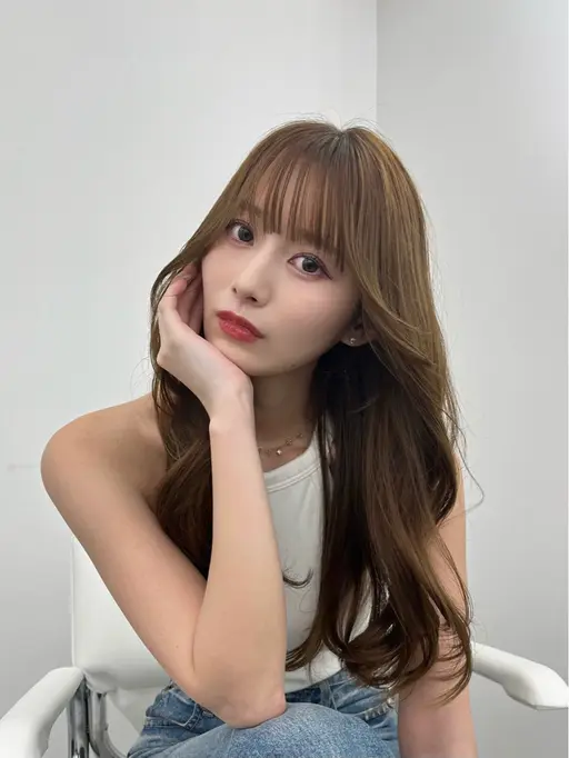🉐人気𝐍𝐨. 𝟏クーポン💙くびれヘアが叶うカット➕透明感カラー➕アユンチェ1stepTR➕巻き仕上げ当日⭕️