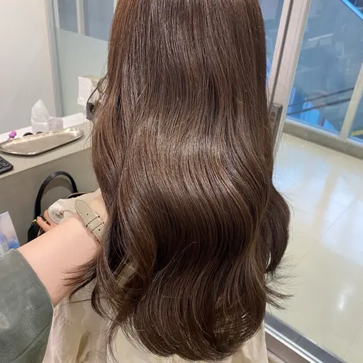 《🌊10月限定😳🌊》イルミナカラー🌈🎨➕Aujuaプチトリートメント付き🤭🧴