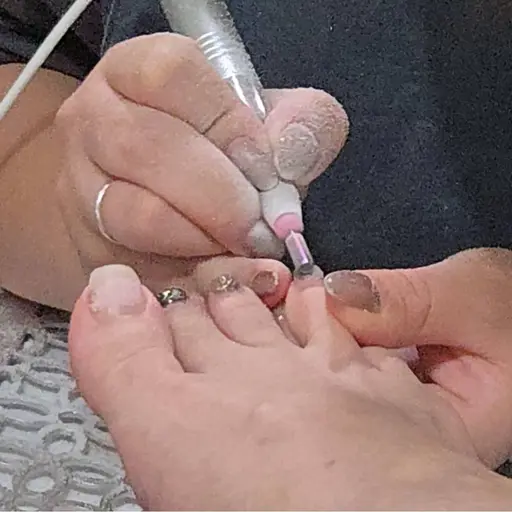 【フット】🦶🏻ジェルオフのみ 2200円(料金内で巻き爪カットもできます)