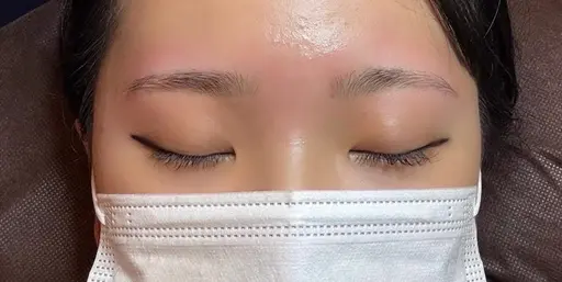 眉毛ワックス脱毛