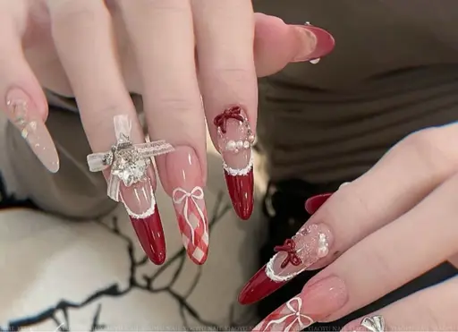 🌲クリスマス限定🤶【チップ長さだし】 アート2本、パーツやり放題 （Lサイズまで）❣️ソフトジェルオフ込み