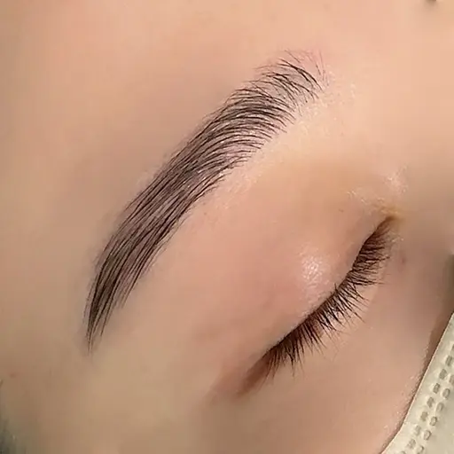 ハリウッドブロウリフト(眉毛パーマ+産毛wax)