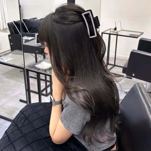 人気no.1🩶プレミアム艶カラー+高保湿トリートメント🩶(ロング限定)