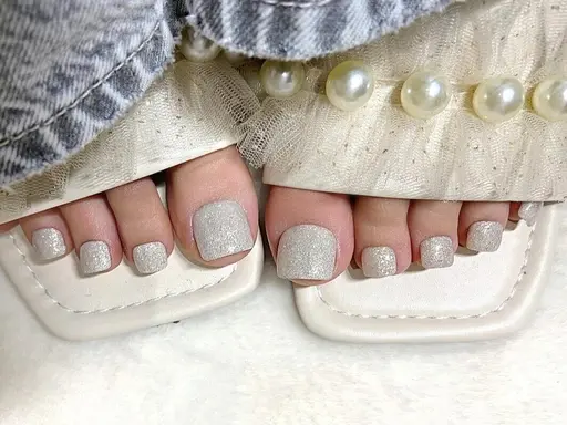 オフ無/有🩷フットネイル、ワンカラー👠マグネット・フラッシュ変更無料★