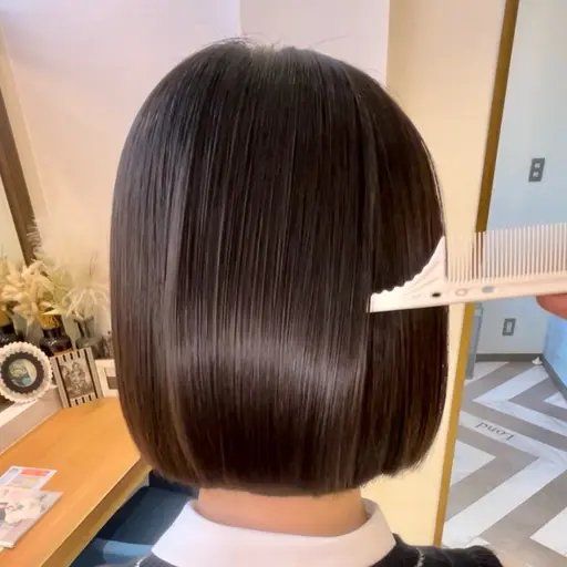 12月限定🍎半額以下8700円引き【人気No.2】🍎カット無料+カラー+3ステップタンパク質ケアトリートメント