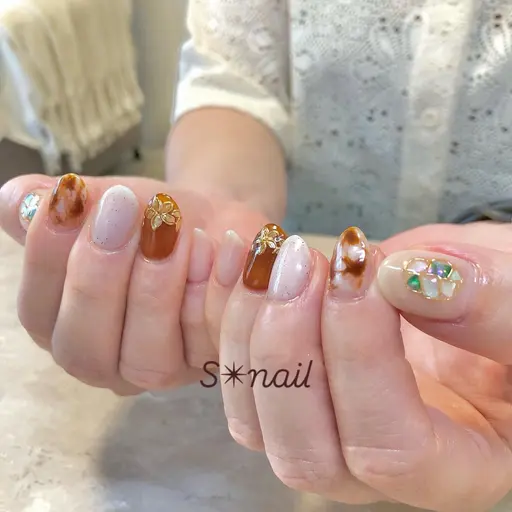 当店デザイン⭐︎ハンドネイル10%オフ《4950円》