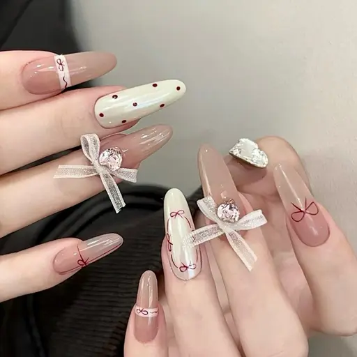 🌷「ミニモ学割」チップ長さだし10本+持ち込みデザイン/パーツつけ放題「ジェルオフ無料」