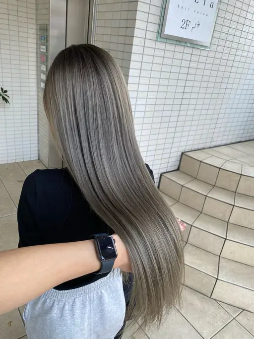 💡当日限定クーポン💡仕上がりさらさらのブリーチオンカラー💡1STEPトリートメント付き🔥