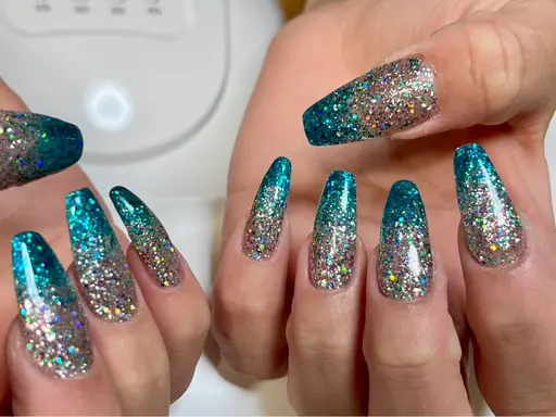 【まぢで取れないスカルプ】1ヶ月経っても綺麗な状態で保つことのできる独自のネイル💅💗
