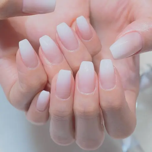 【ハンド💅🏻オフ有りOK🌈カラーグラデーション無料モデル】日時指定あり⚠️ジェルネイル🌈詳細を必ずお読み下さい。