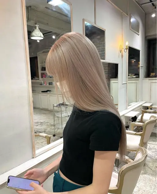 【ミニモ限定Wカラー✨】ケアブリーチ＋カラー＋1step treatment 　ブリーチ込み