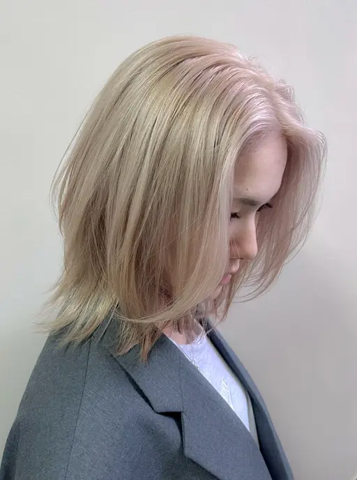 💫ブリーチムラ直し💫カット➕ケアブリーチ込みダブルカラー➕1stepトリートメント