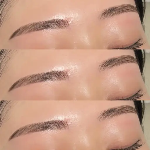 《Eyebrow wax》アイブロウワックス