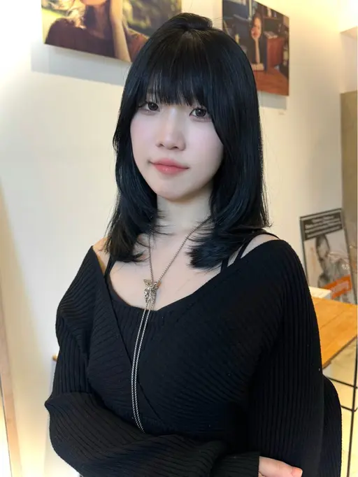 🆕クーポン⭐️【前髪のクセが気になる方】顔周りカット+前髪ストレート