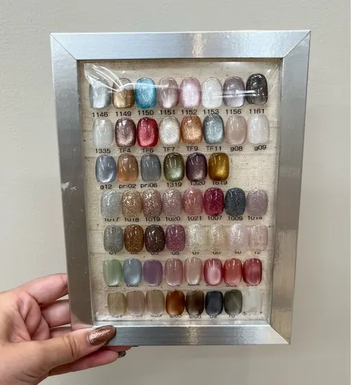 オフケア無料【きらきらがかわいい】フラッシュネイル