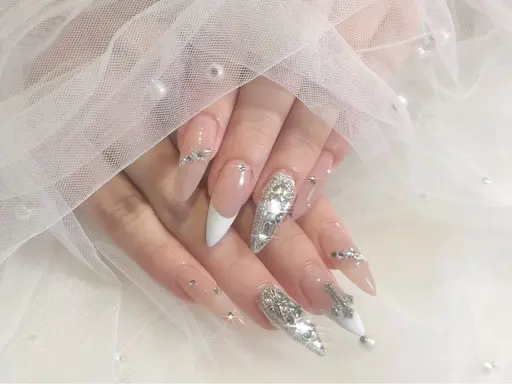 【本日限定♡】オフありチップ長さ出しアートし放題150分💝持ち込みデザイン🧸【ミニモ限定🉐大きいパーツ1つ無料】