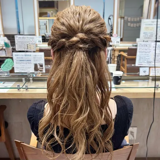 平日15時以降💞ヘアセットモデル💞シャンプー&1stepトリートメント付き【鎖骨下の長さの方限定】