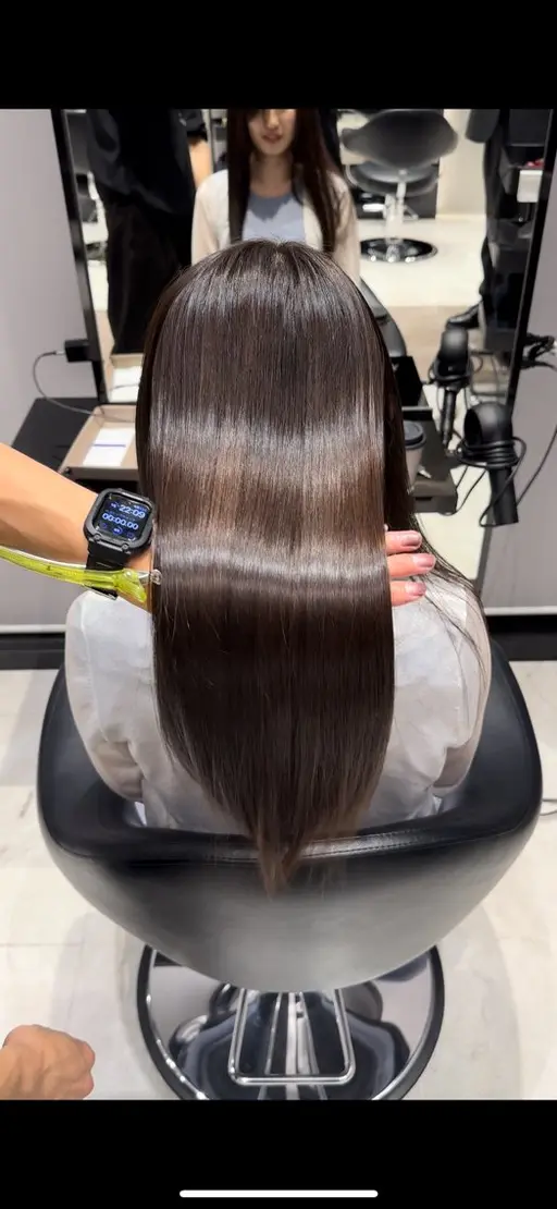 【先着3名限定‼️】小顔似合わせカット＋髪質改善メゾンストレート✨
