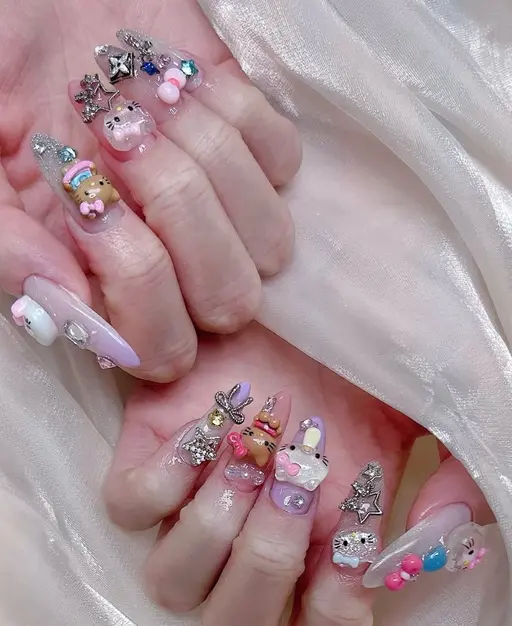 🎀チップ長さ出し＋持ち込みデザイン＋パーツやり放題 ✨（初回ソフトジェルオフ無料／ケア込み）