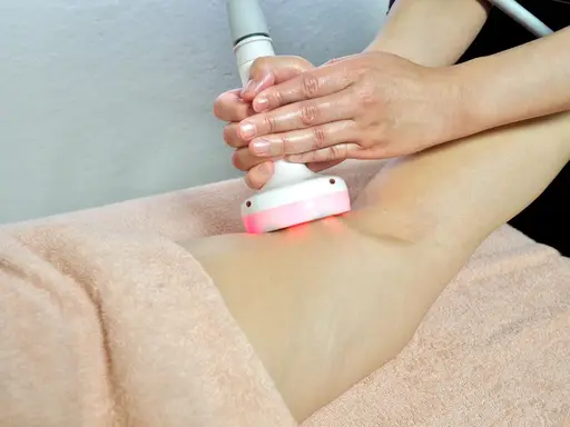 根本痩身‼️痩せたい方必見👀✨選べる痩身機械🔥スペシャルコース60分(機械30分+マッサージ30分)✨【女性限定】