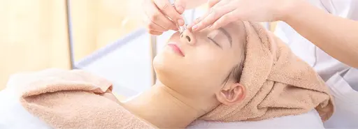 毛穴集中エステ（お悩み別Wパック付）