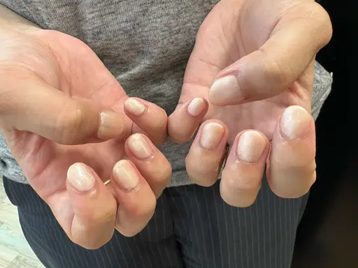 Jrネイリスト施術　ジェルハンドワンカラー（オフなし）💅