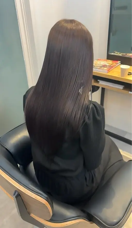 美髪縮毛矯正＋メンテナンスカット（ご希望の方のみ）→33000円→9900円（特別期間限定）