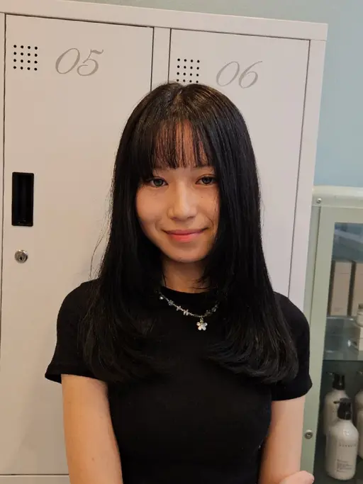 【ミニモ学割、学生限定🧑‍🎓】カット+カラー+うる艶トリートメント