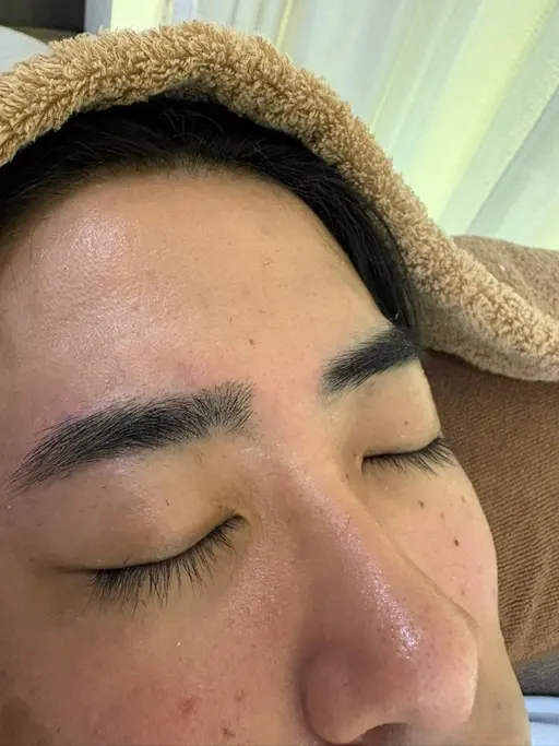 【‼️垢抜けたい方必見‼️】眉ワックス➕眉カット✂︎