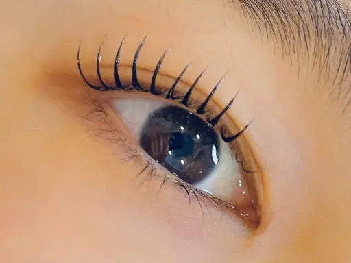 🎀韓国ちゅるんeyeパーマ🎀本場韓国のロッド使用🇰🇷🫰【日本未発売】