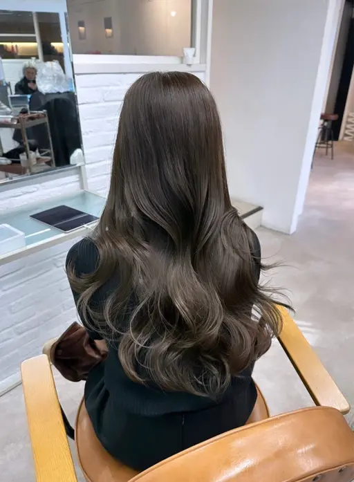 【ブリーチなし】艶カラー＋ウォータートリートメント