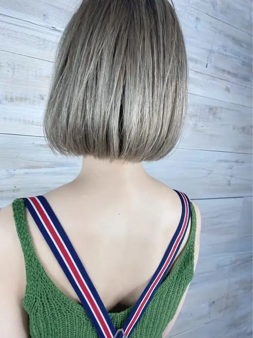 🩵艶カラー＋トリートメント🩵【肩上レングスの方】💁‍♀️