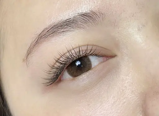 (オフ無料)フラットラッシュ120本(LEDマツエク➕️1100円)