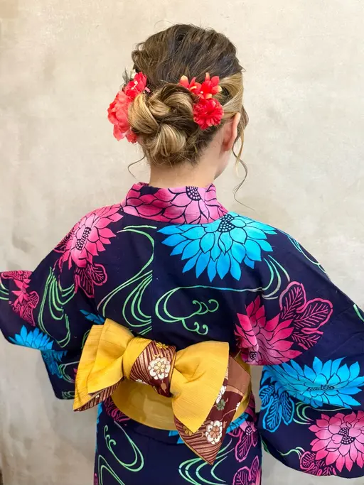 🍉浴衣お着付け➕ヘアセット（9時​〜​）🍉