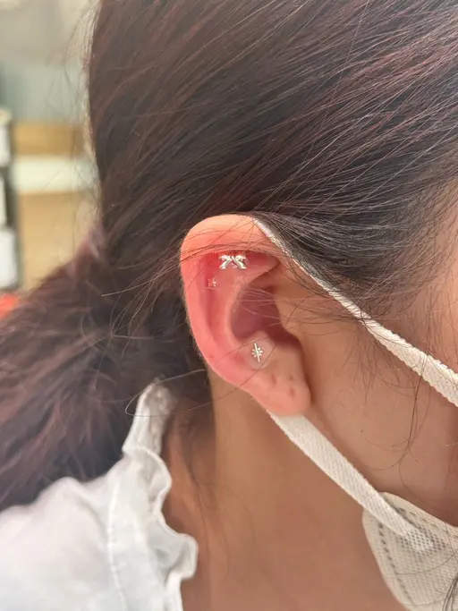 【🉐今人気】💎耳つぼジュエリー👂6粒¥2500