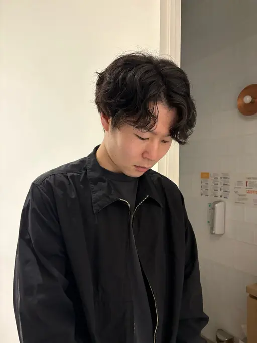メンズ👦🏻センターパート毛流れカット⭐️✨