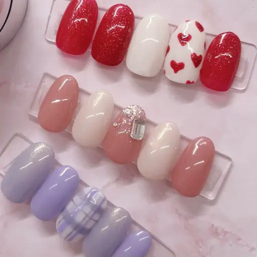 【人気No.1☆】アート片手1本ずつシンプルコース💅オフ&ケア&駐車券🅿️付き🎫