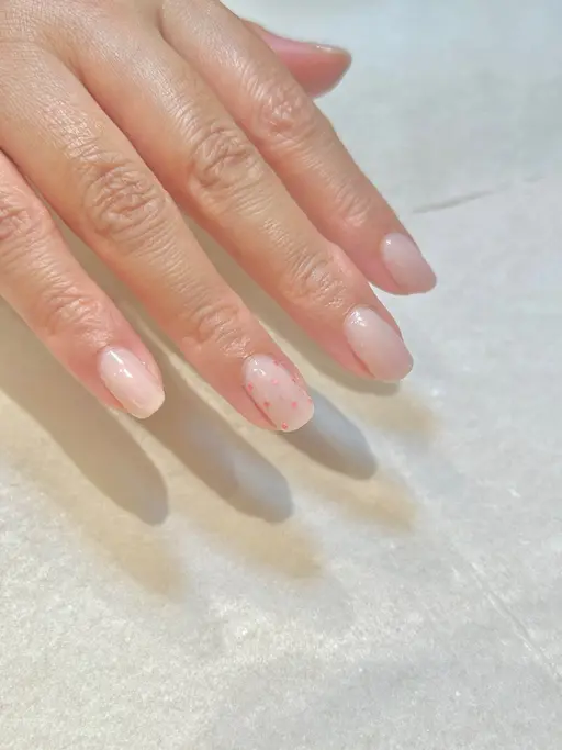 【ハンドケア・シェラック(ピンクベージュ)】爪に優しいジェルネイル💅⚠️自爪の方のみ⚠️