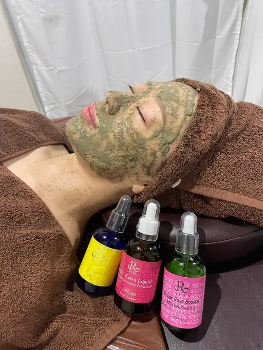 【12月🎄限定価格 】陶器肌・剥けないハーブピーリング最高仕上げのフルオプション 定価37,950円