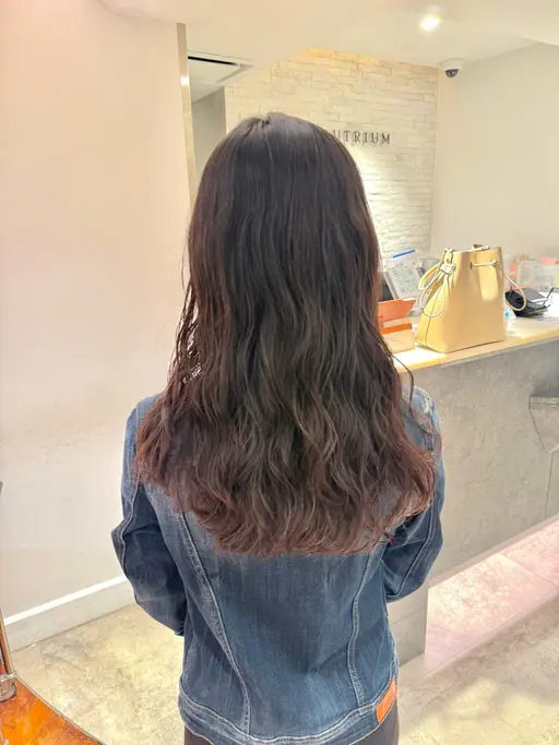 〈🌀限定価格🌀〉調整カット＋コテ巻き風ウェーブパーマ💗（4stepトリートメント付き）