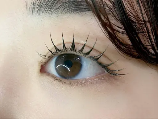 1番人気👑✨🔥しっかり上がる♪束感♪韓国式まつ毛パーマ🌹3種のケア付き⭐️