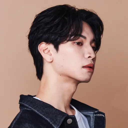 24歳以下限定⚡️カット4500円‼️カット+シャンプー+クイックヘッドスパ