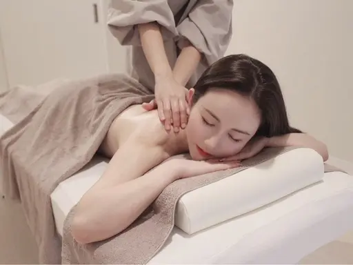 《研修モデル》【🉐当日限定75%OFF!?✨】お疲れの方必見❣️半身リンパボディマッサージ🌿50分