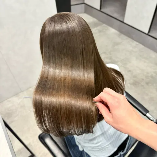 【10/22 14時 無料セミナーモデル募集中】🏥複雑履歴限定🏥縮毛矯正＋ケアトリートメント