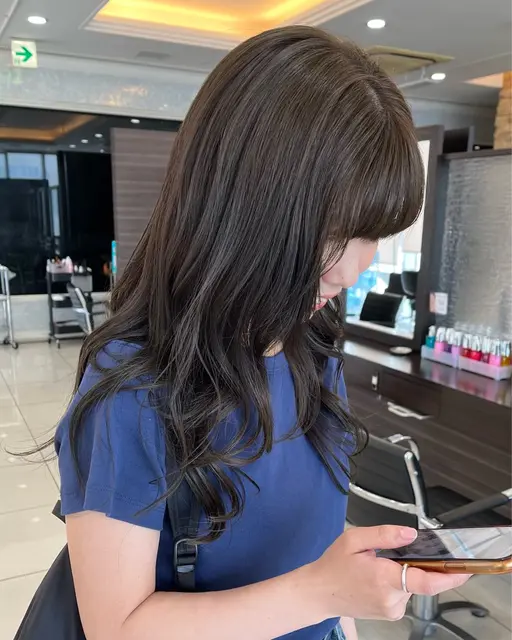 初回限定✨カット+艶感カラー+オージュアトリートメント👩🏻‍🦰